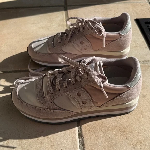 Saucony Women's Jazz Original Sneakers - Picture 4 of 7